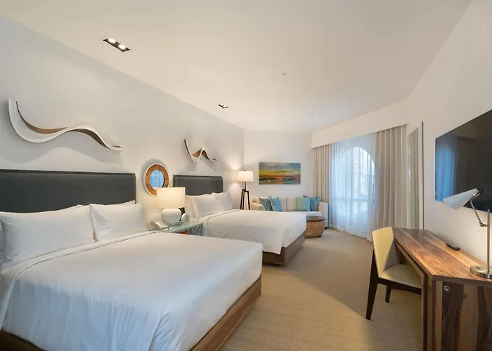 Deluxe Queen Room