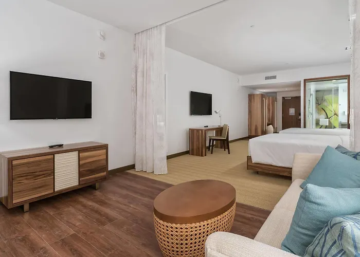 Queen Suite